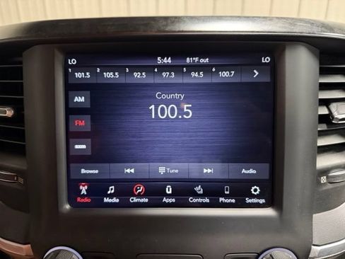 Used 2019 RAM 1500 Big Horn AWD/4WD image 38
