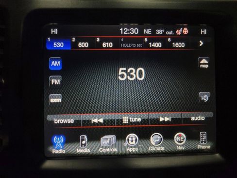 Used 2016 Jeep Cherokee Limited image 25