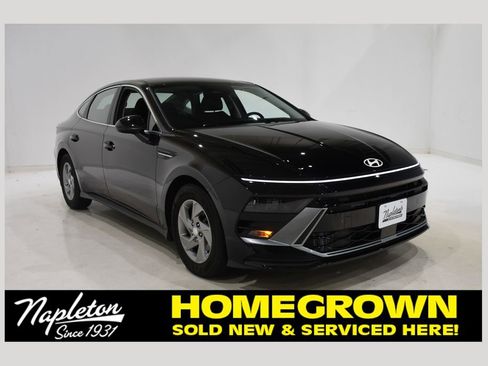 Certified 2025 Hyundai Sonata SE image 1