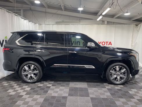 Used 2023 Toyota Sequoia Capstone image 11