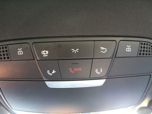 Used 2017 Mercedes-Benz E 300 image 24