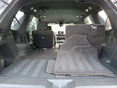 Used 2025 Honda Pilot Sport image 30