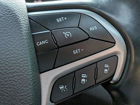 Used 2021 Jeep Grand Cherokee Limited w/ Quick Order Package 28K 80th AWD/4WD image 10