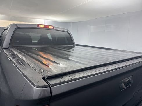 Used 2016 Toyota Tundra Platinum image 18