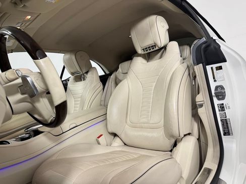 Used 2019 Mercedes-Benz S 560 Cabriolet image 17