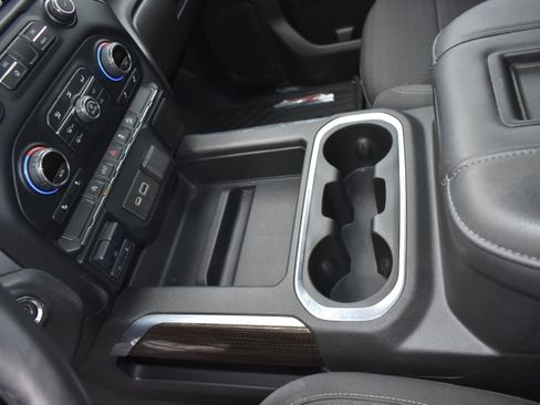 Used 2021 Chevrolet Silverado 1500 RST image 21