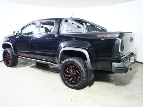 Used 2018 Chevrolet Colorado ZR2 w/ ZR2 Midnight Special Edition AWD/4WD image 5