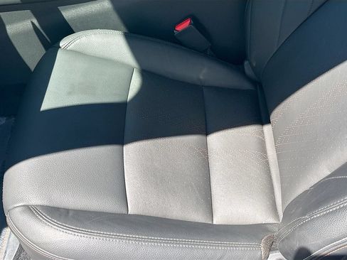 Used 2025 Nissan Altima 2.5 SR w/ SR Premium Package AWD/4WD image 18