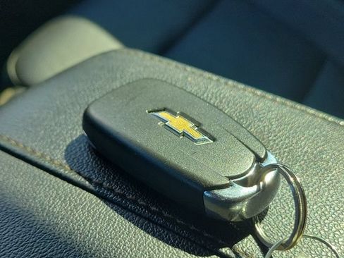 Certified 2022 Chevrolet Traverse High Country FWD image 38