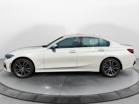 Used 2021 BMW 330i xDrive Sedan w/ Convenience Package AWD/4WD image 4