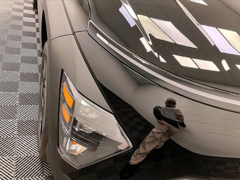 Certified 2025 Hyundai Kona SEL image 23