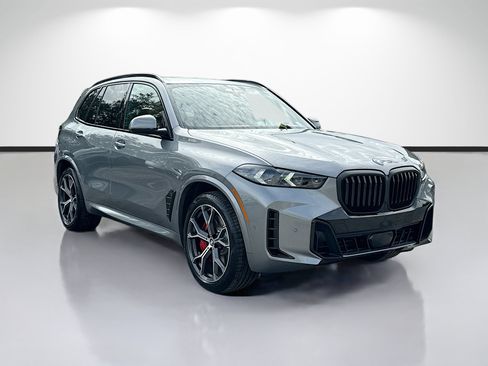 New 2026 BMW X5 xDrive50e w/ M Sport Package AWD/4WD image 1