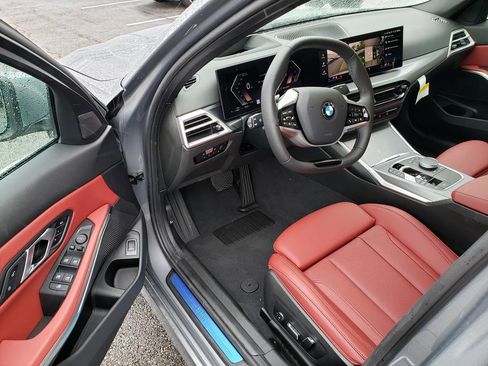 New 2025 BMW 330i xDrive Sedan w/ Premium Package image 6
