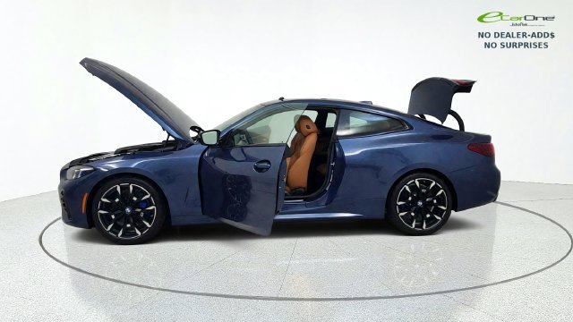 Used 2026 BMW M440i Coupe RWD image 15
