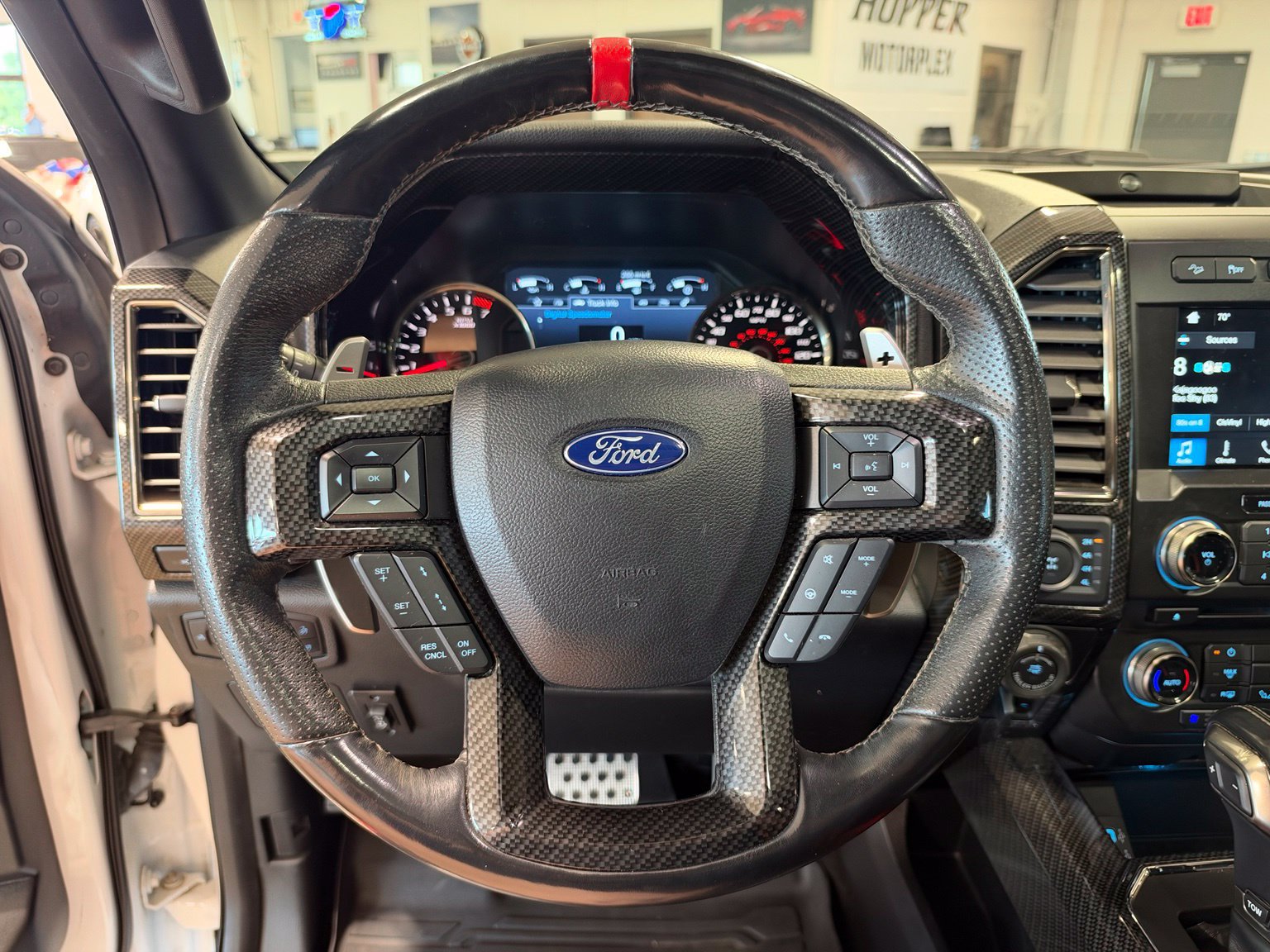 Used 2018 Ford F150 Raptor w/ Equipment Group 802A Luxury AWD/4WD image 23