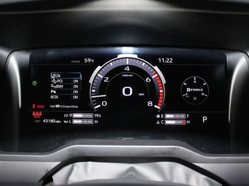 Used 2024 Toyota Tundra Limited image 41