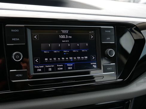 Used 2024 Volkswagen Taos S image 18