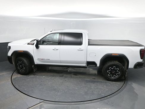 Used 2026 GMC Sierra 2500 AT4X image 43