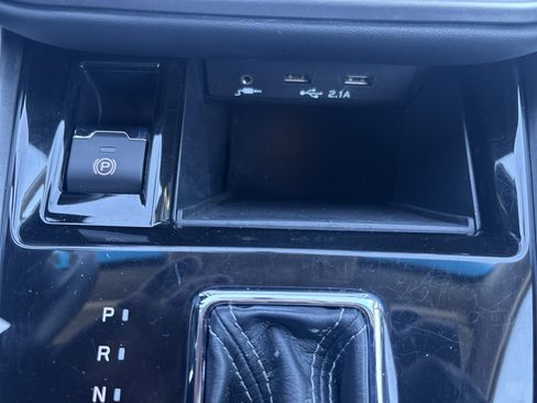 Used 2022 Subaru Legacy Limited image 26