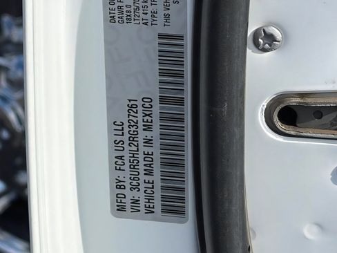 Used 2024 RAM 2500 Tradesman w/ Chrome Appearance Group AWD/4WD image 29