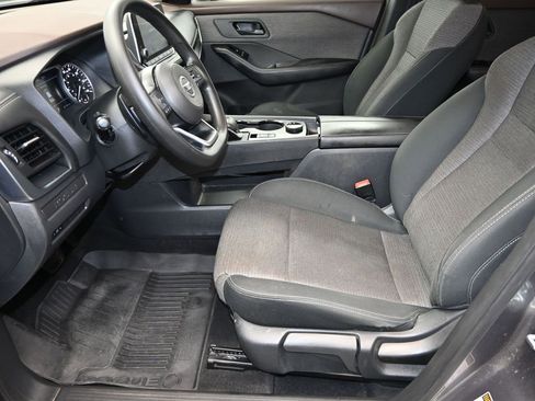 Used 2021 Nissan Rogue S image 15