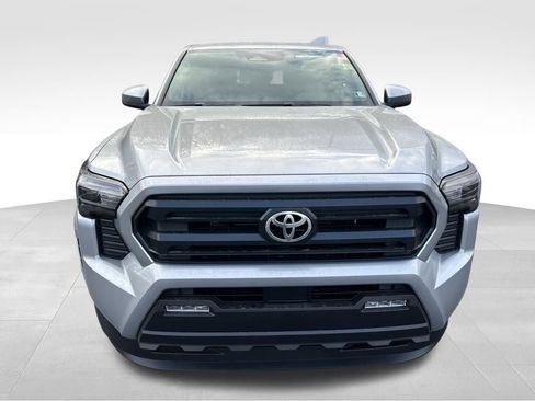 New 2026 Toyota Tacoma SR5 AWD/4WD image 8