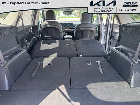 Used 2025 Kia Sorento S FWD image 23
