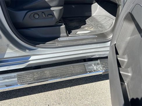 New 2026 GMC Sierra 1500 SLT w/ SLT Premium Plus Package image 33