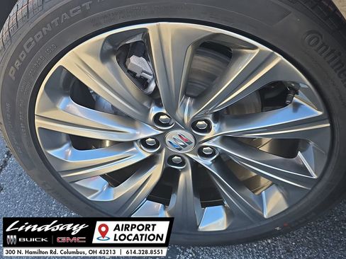 New 2026 Buick Envista Avenir image 32