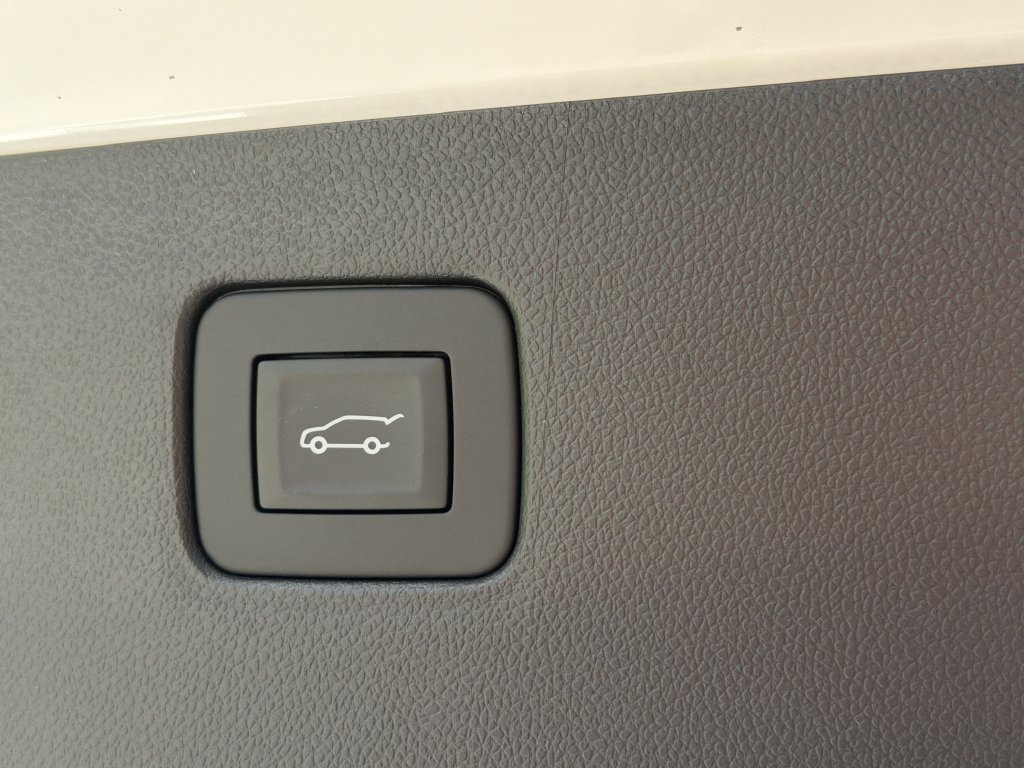 New 2026 Buick Envista Sport Touring w/ Convenience I Package FWD image 15
