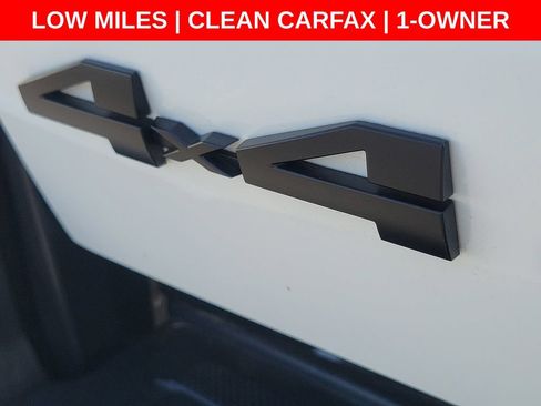 Used 2025 Toyota Tacoma TRD Sport AWD/4WD image 9