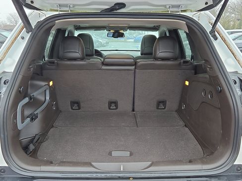 Used 2015 Jeep Cherokee Trailhawk w/ Comfort/Convenience Group image 30