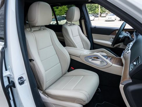 Used 2025 Mercedes-Benz GLE 350 4MATIC image 29
