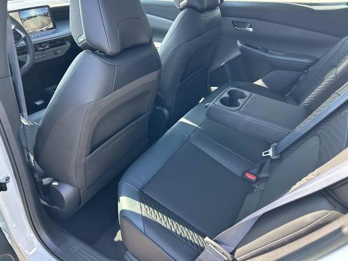 New 2026 Nissan Leaf Platinum+ w/ Cargo Package (Platinum+) FWD image 19