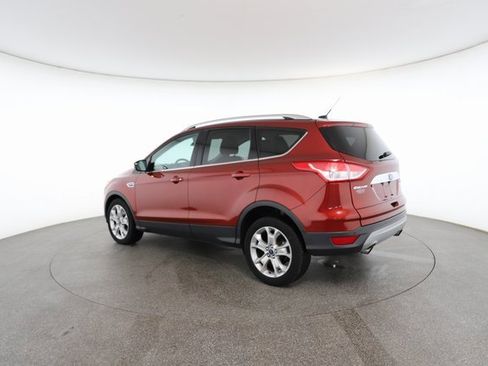 Used 2015 Ford Escape Titanium image 10
