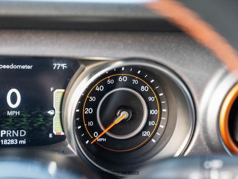 Used 2023 Jeep Gladiator Mojave w/ Trailer Tow Package image 23