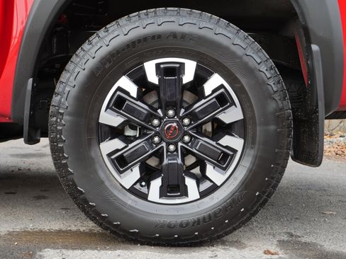 Certified 2024 Nissan Frontier PRO-4X w/ Pro Convenience Package image 19