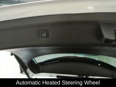 Used 2019 Buick Enclave Premium w/ Experience Buick Package AWD/4WD image 11