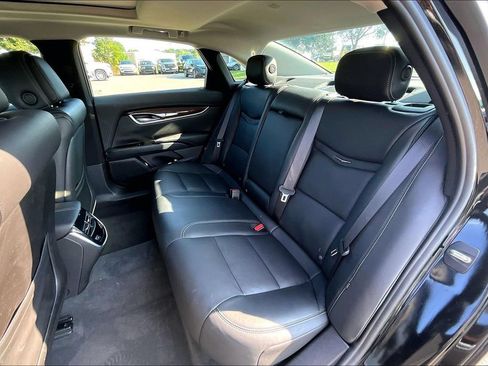 Used 2013 Cadillac XTS Luxury w/ Driver Awareness Package FWD image 24