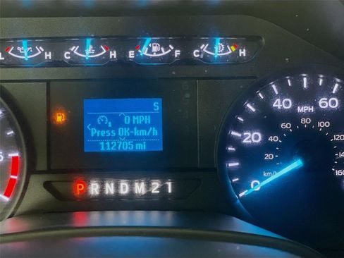 Used 2018 Ford F250 XL w/ Power Equipment Group AWD/4WD image 16