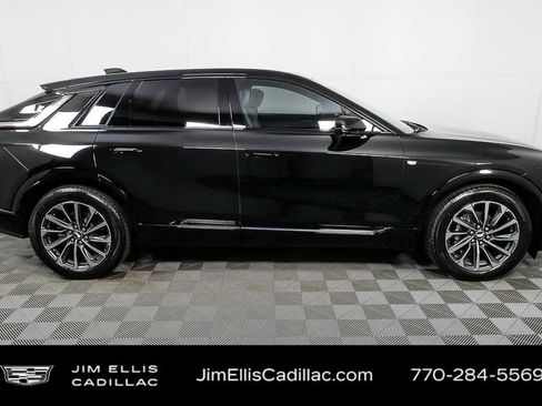 New 2026 Cadillac Lyriq Sport RWD image 2