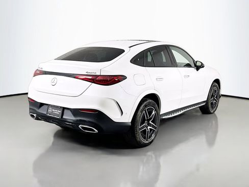 Used 2025 Mercedes-Benz GLC 300 4MATIC w/ AMG Line image 7