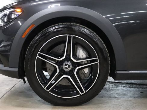 Used 2021 Mercedes-Benz E 450 4MATIC All-Terrain Wagon image 34