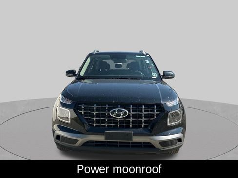 Used 2025 Hyundai Venue SEL FWD image 6