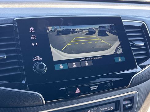 Used 2022 Honda Pilot TrailSport image 15