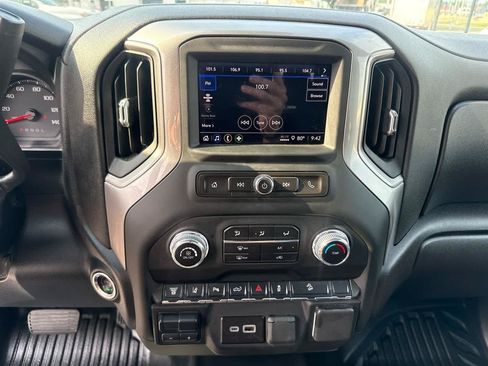 Used 2024 GMC Sierra 2500 Pro AWD/4WD image 12