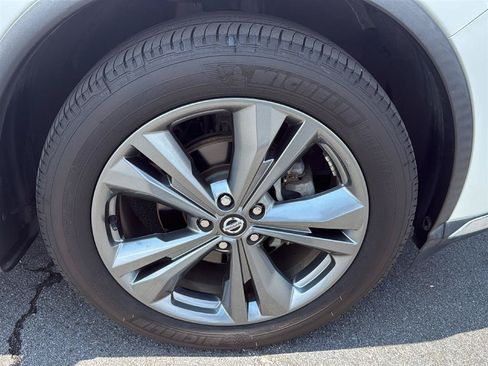 Used 2019 Nissan Murano Platinum w/ Cargo Package AWD/4WD image 13