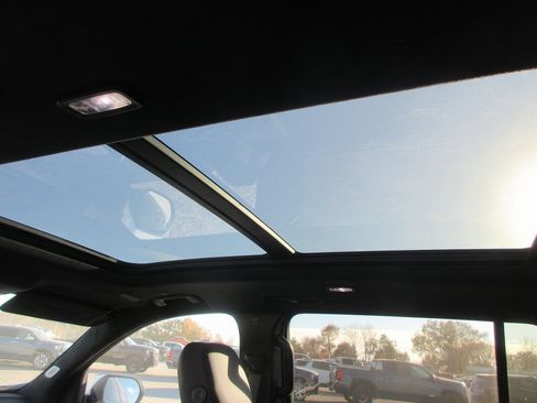 New 2026 GMC Acadia Denali Ultimate image 16