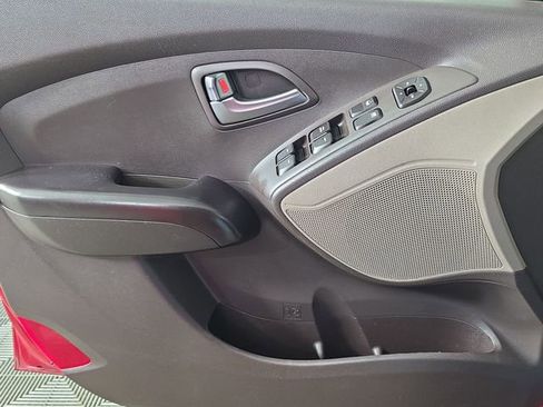 Used 2014 Hyundai Tucson GLS image 31