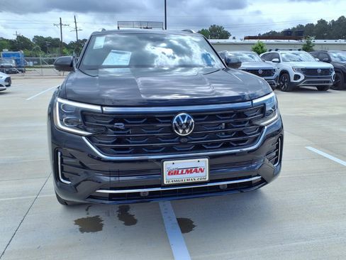New 2026 Volkswagen Atlas Cross Sport SEL Premium R-Line AWD/4WD image 2